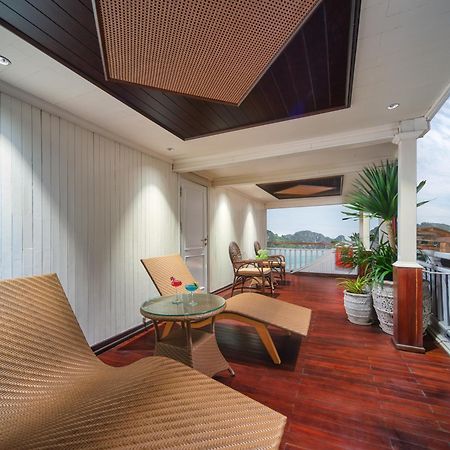 Signature Royal Halong Cruise Ha Long Exterior photo